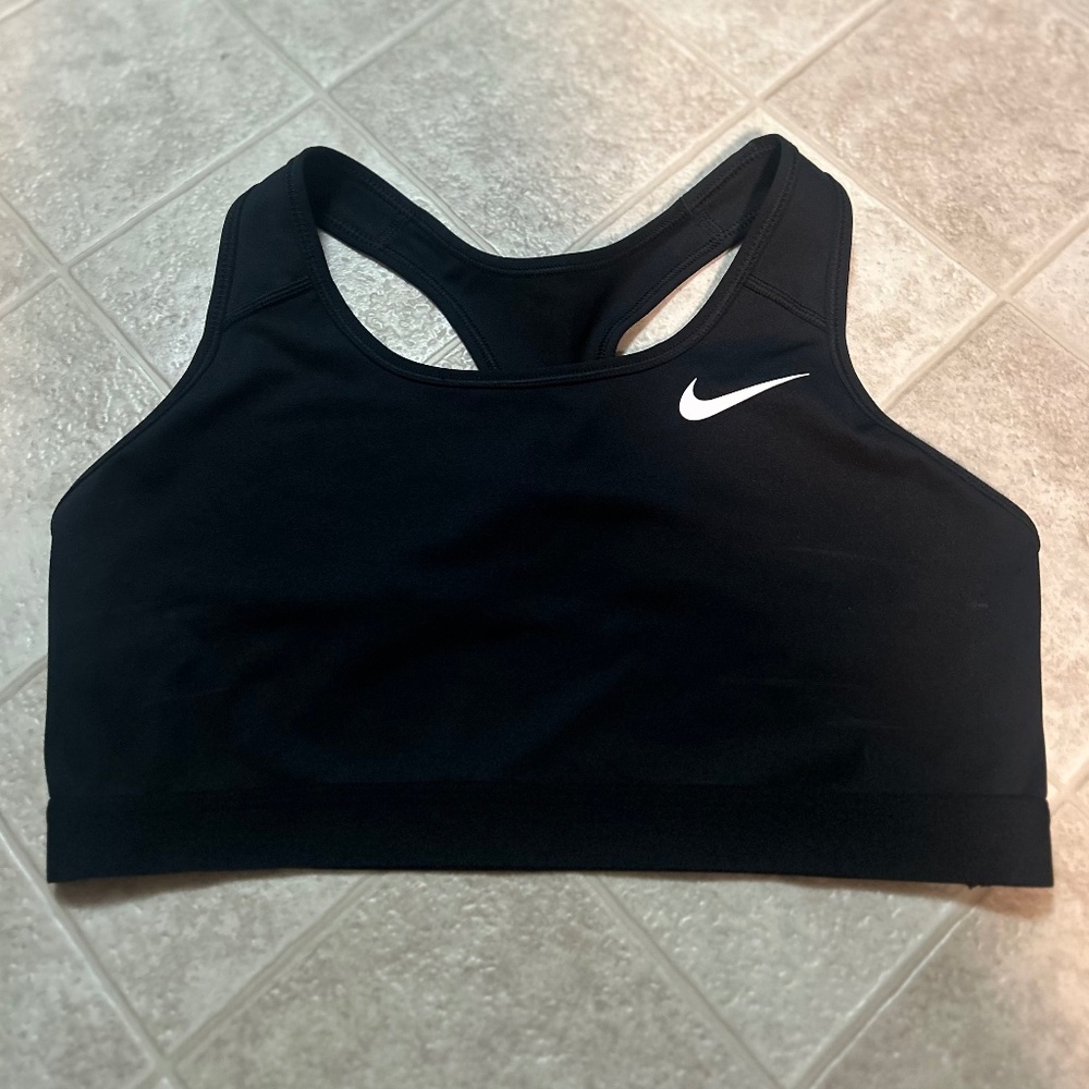 Nike XL Dry fit Sportd Bra